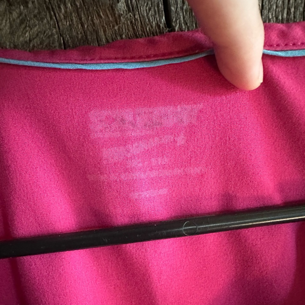 Scrub top - Picture 2 of 2